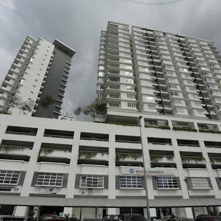 Homestay Ttdi Adina 710 Shah Alam,Sek 13,Msu,3Bedroooms Екстериор снимка