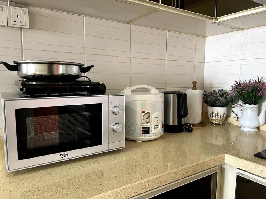 Homestay Ttdi Adina 710 Shah Alam,Sek 13,Msu,3Bedroooms Екстериор снимка