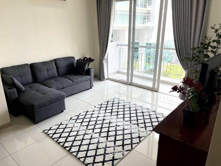 Homestay Ttdi Adina 710 Shah Alam,Sek 13,Msu,3Bedroooms Екстериор снимка
