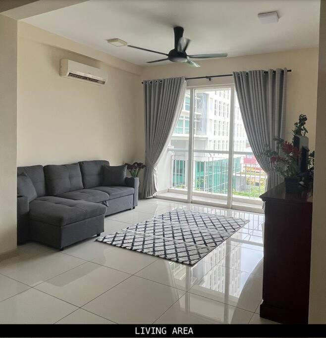 Homestay Ttdi Adina 710 Shah Alam,Sek 13,Msu,3Bedroooms Екстериор снимка
