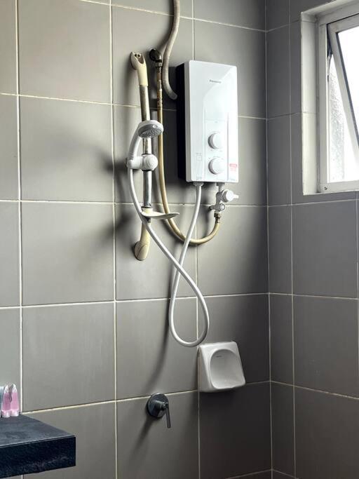 Homestay Ttdi Adina 710 Shah Alam,Sek 13,Msu,3Bedroooms Екстериор снимка