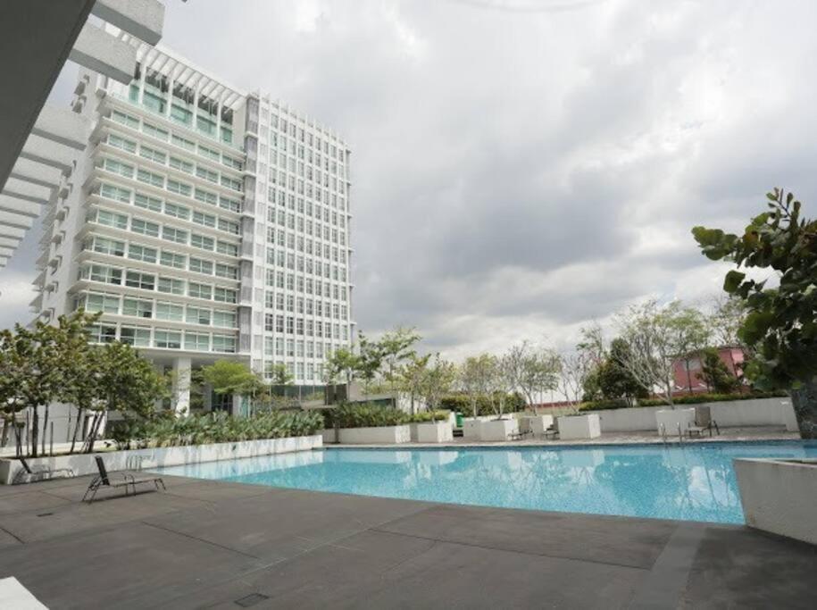 Homestay Ttdi Adina 710 Shah Alam,Sek 13,Msu,3Bedroooms Екстериор снимка